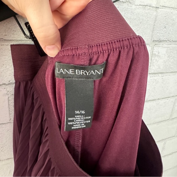 LANE BRYANT Maroon Pleated Midi Skirt - Picture 5 of 6